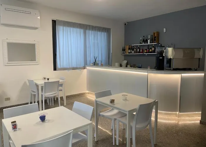 The Sea 2* ريميني