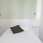Hotel The Sea